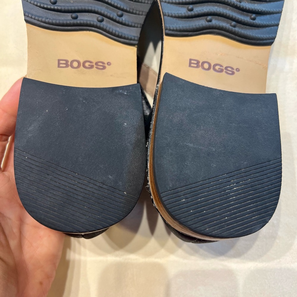 BOGS Womens size 9.5 - Picture 6 of 13